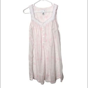 Oscar de la Renta sleeveless babydoll nightgown